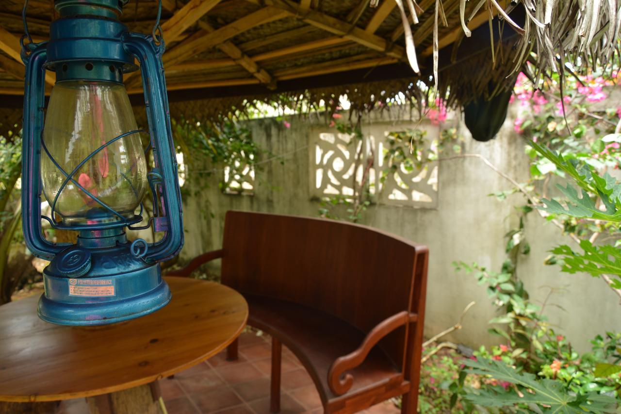 Sampathaa Residence Negombo Esterno foto