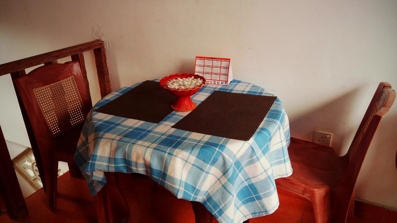 Sampathaa Residence Negombo Esterno foto